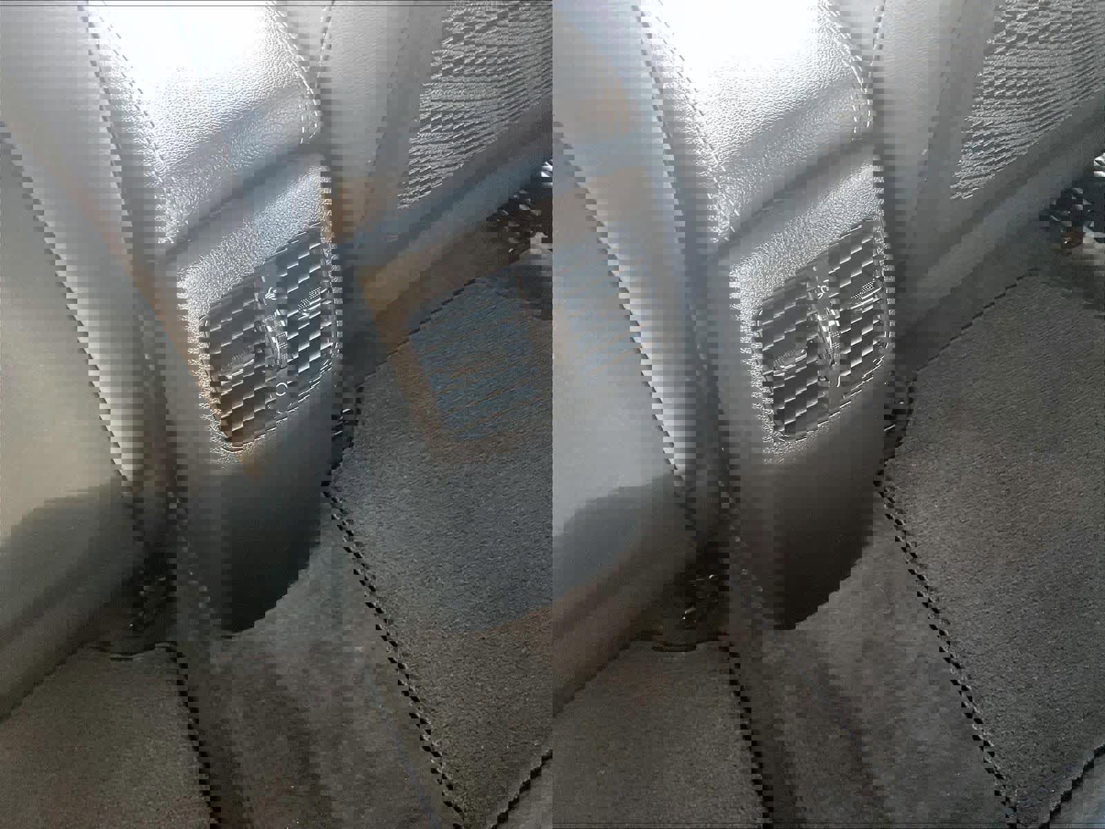 Used 2022 Kia Niro EX w/ Cold Weather Package image 26