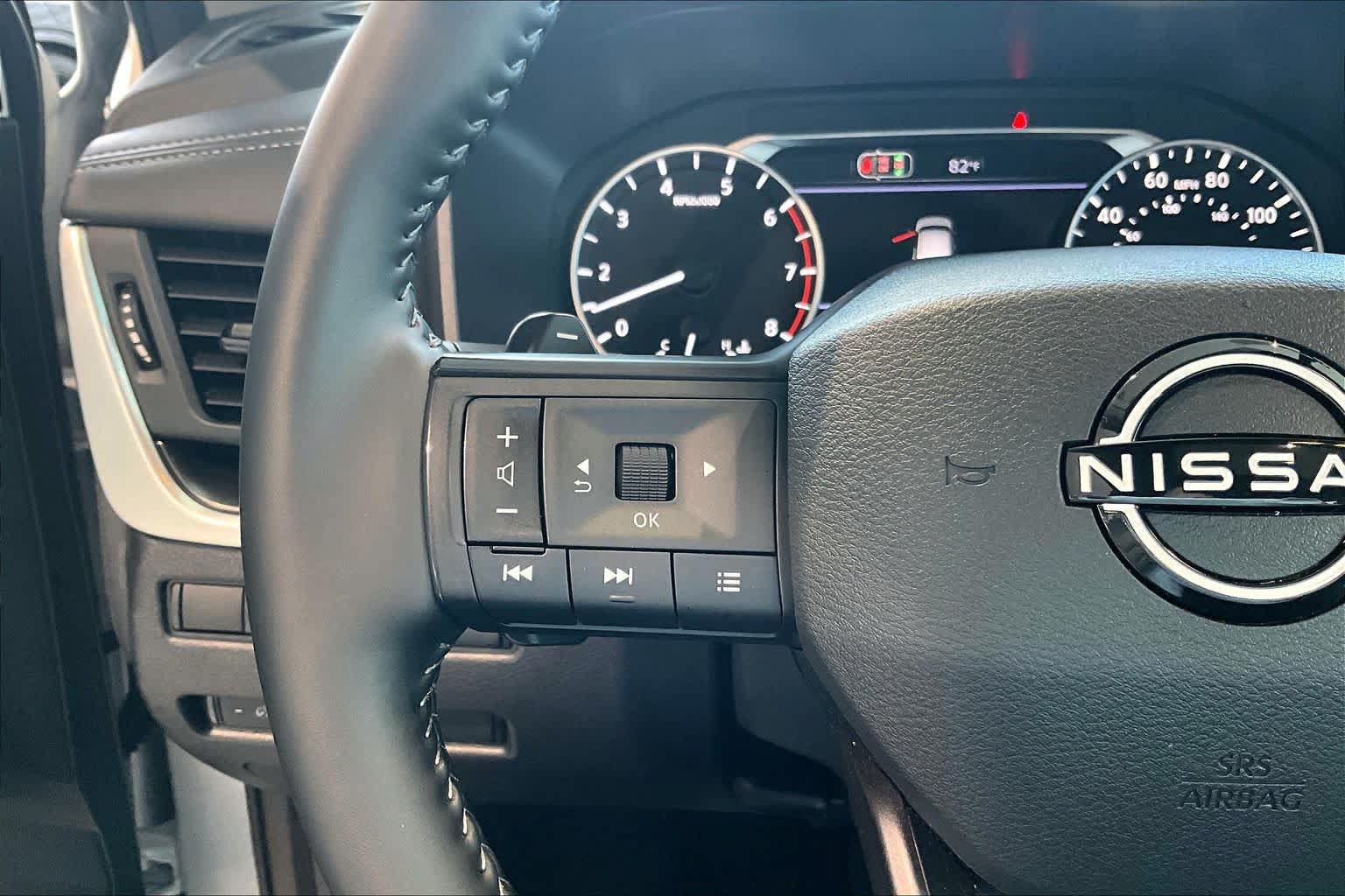 Used 2026 Nissan Rogue Dark Armor FWD image 16