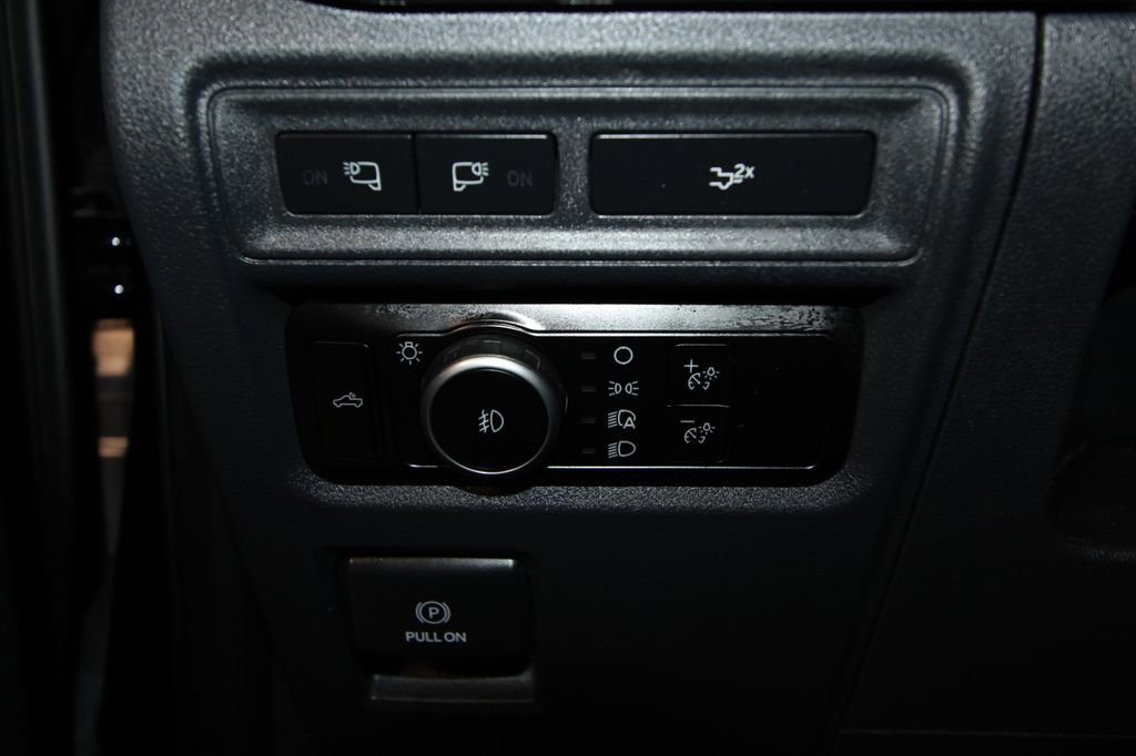 Used 2023 Ford F150 XLT w/ Equipment Group 302A High image 9