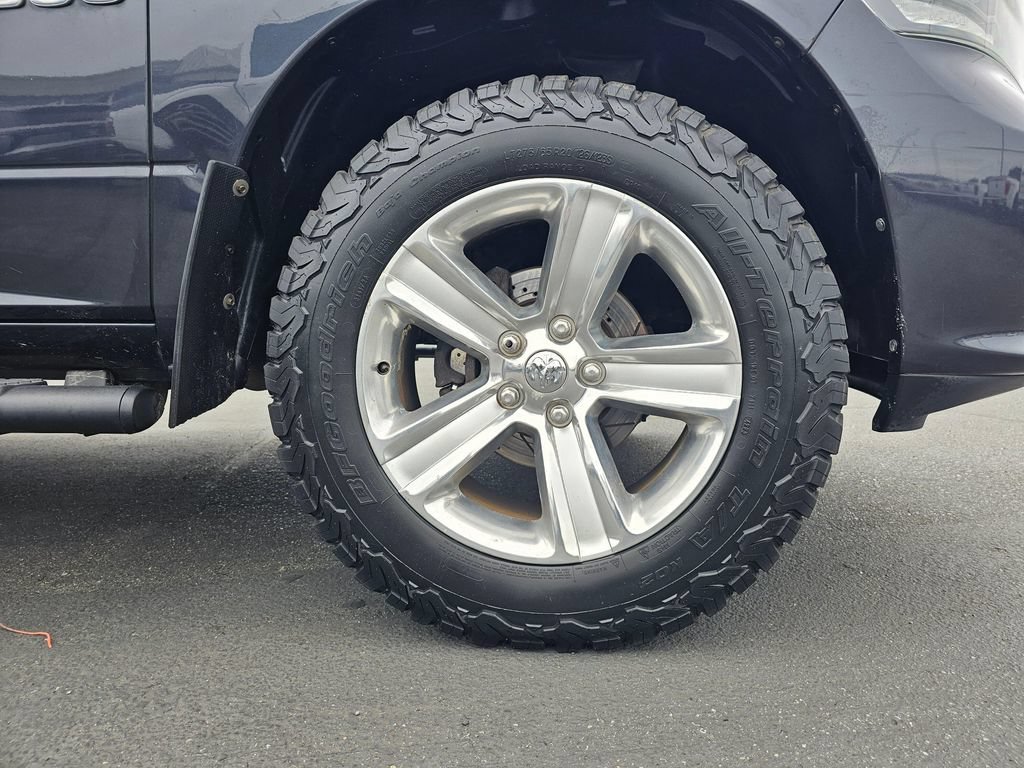 Used 2014 RAM 1500 Sport w/ Trailer Tow Group AWD/4WD image 9