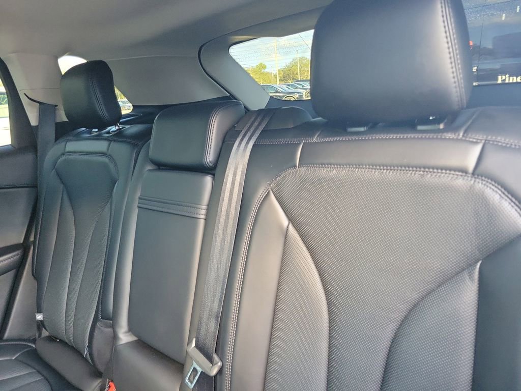 Certified 2023 Lincoln Nautilus Reserve w/ Equipment Group 201A image 14