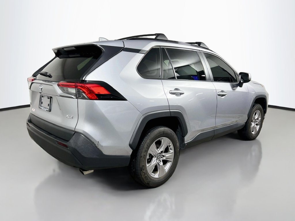 Used 2023 Toyota RAV4 XLE w/ Convenience Package FWD image 3