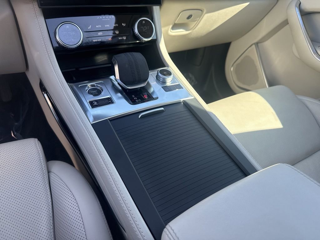 Used 2021 Jaguar F-PACE S image 21