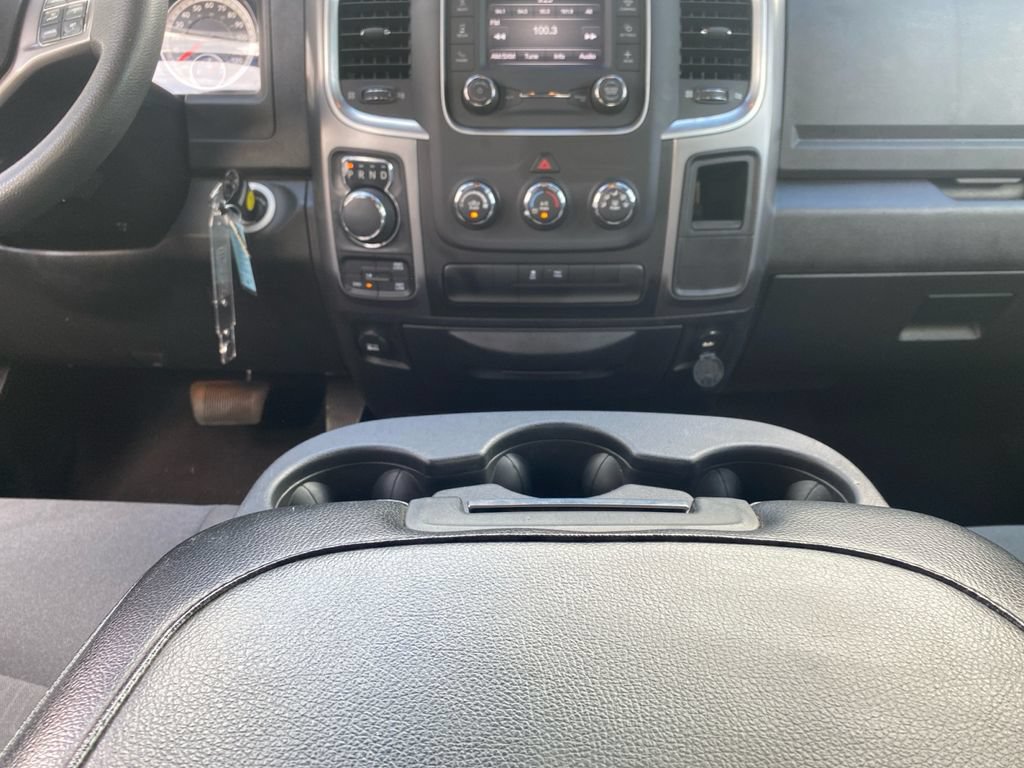 Used 2024 RAM 1500 Classic SLT AWD/4WD image 11