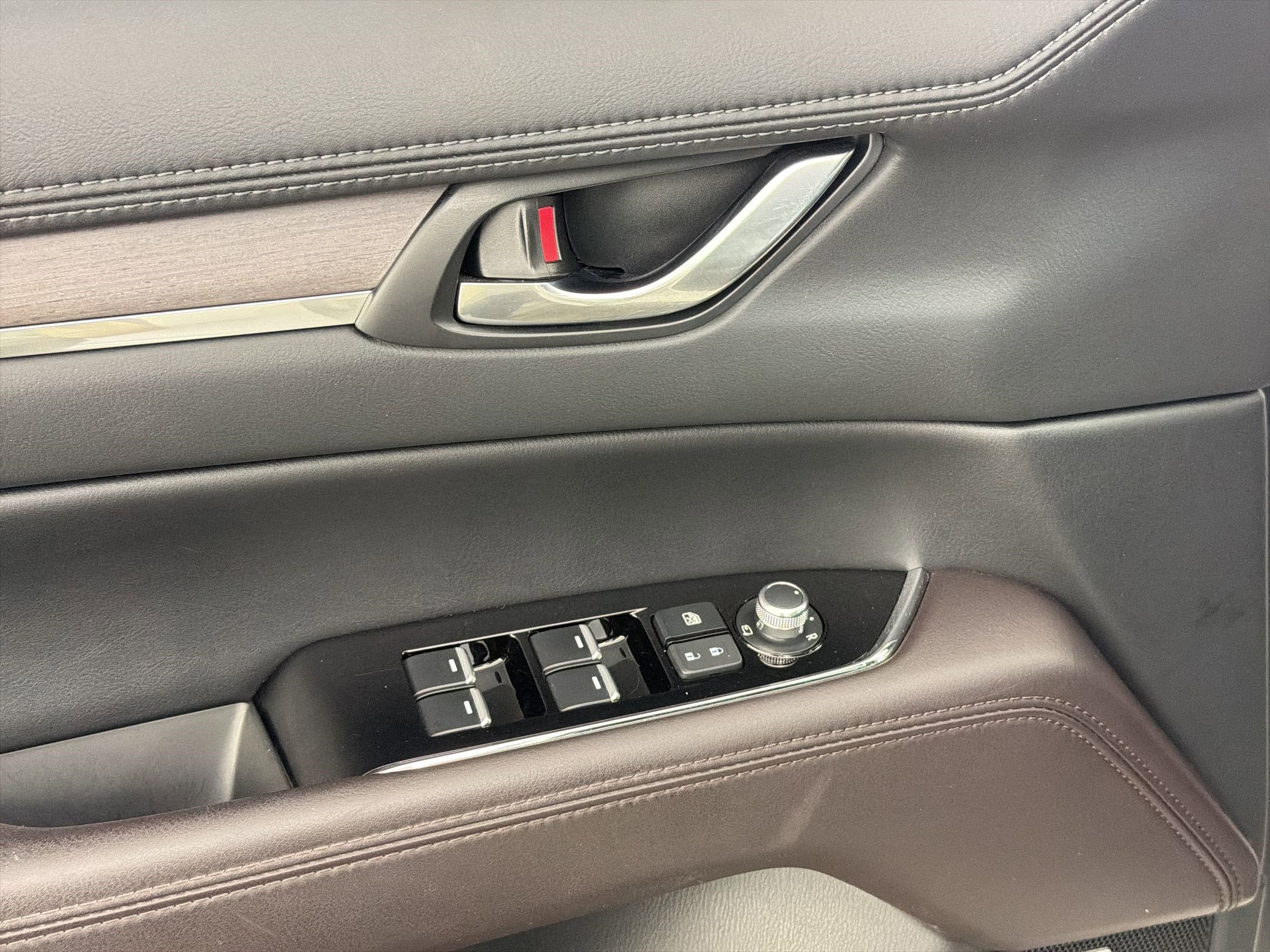 Used 2023 MAZDA CX-5 Signature image 22