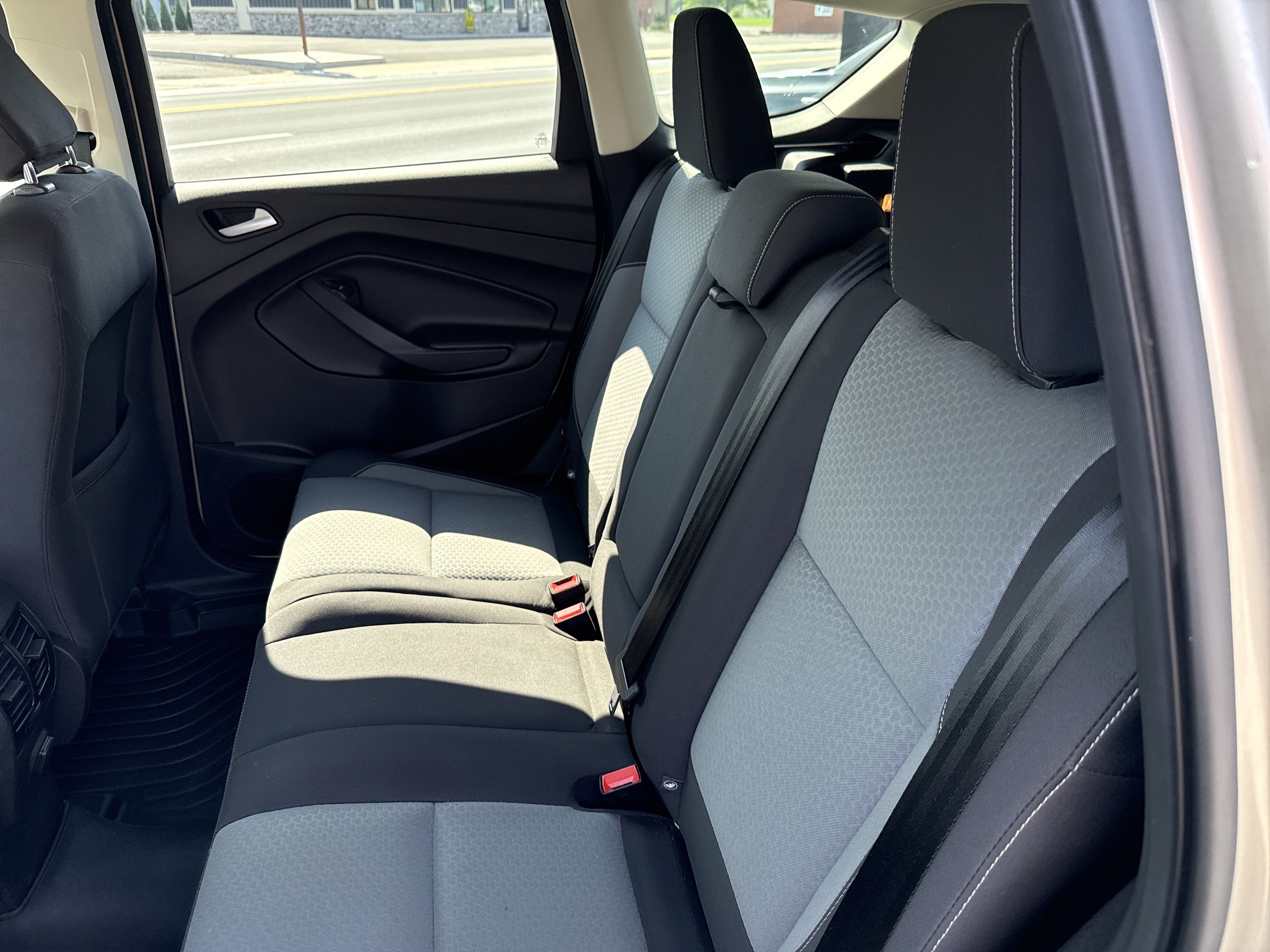 Used 2018 Ford Escape SE AWD/4WD image 13