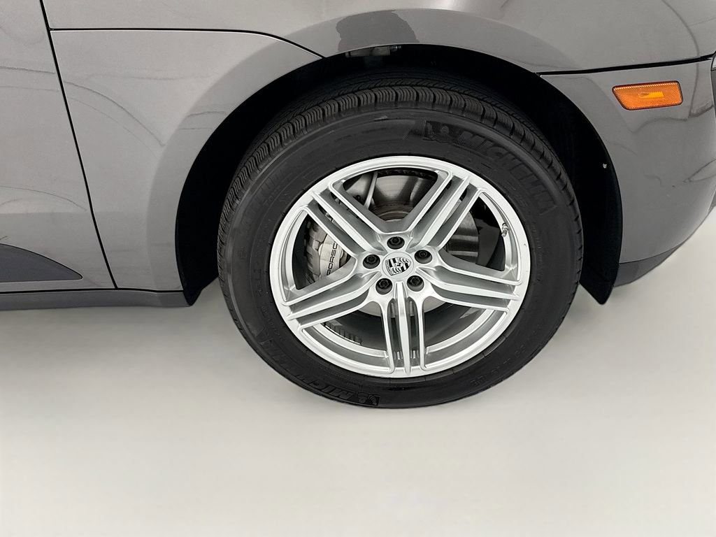 Used 2015 Porsche Macan S AWD/4WD image 29