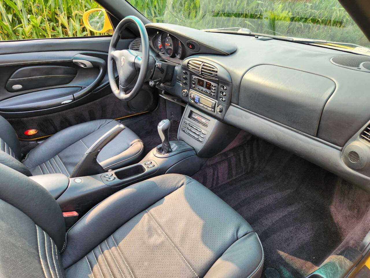 Used 2001 Porsche 911 Carrera image 7