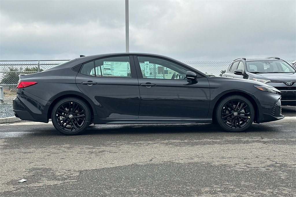 New 2026 Toyota Camry SE image 3