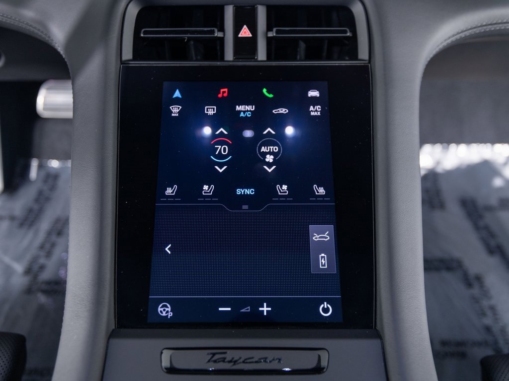 Certified 2022 Porsche Taycan GTS image 18