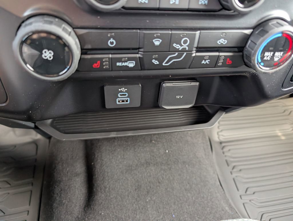 New 2026 Ford F450 XLT w/ XLT Value Package image 15