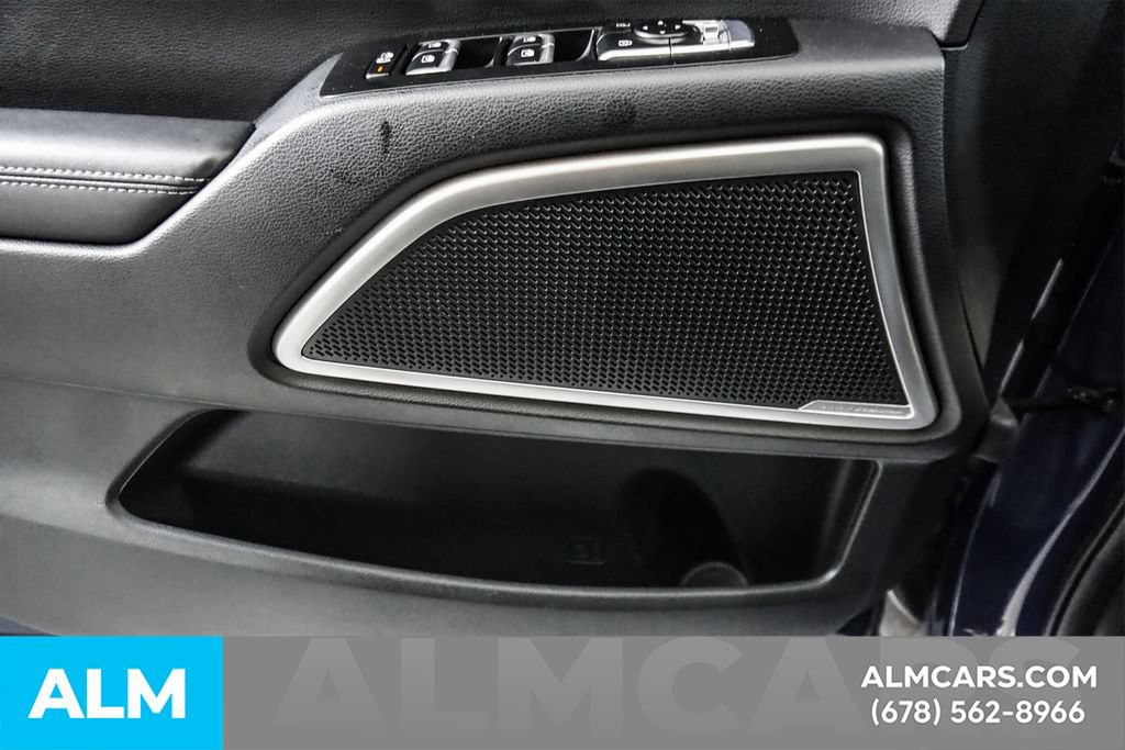 Used 2024 Kia Telluride EX w/ EX Captain's Chair Package FWD image 48