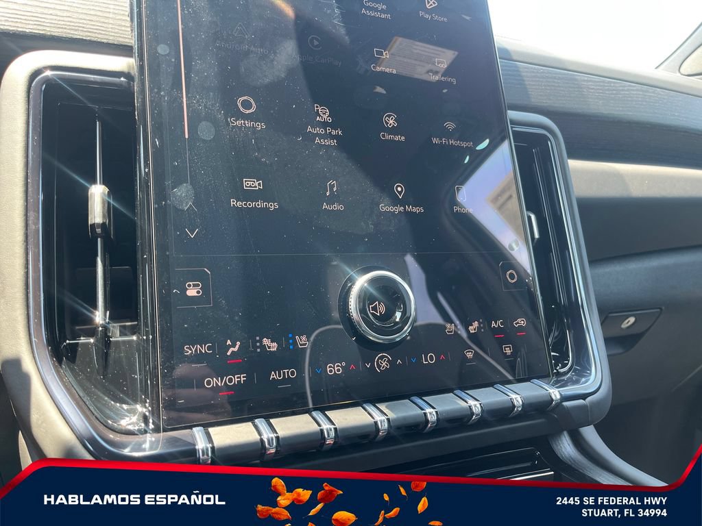 New 2026 GMC Yukon XL AT4 Ultimate AWD/4WD image 30
