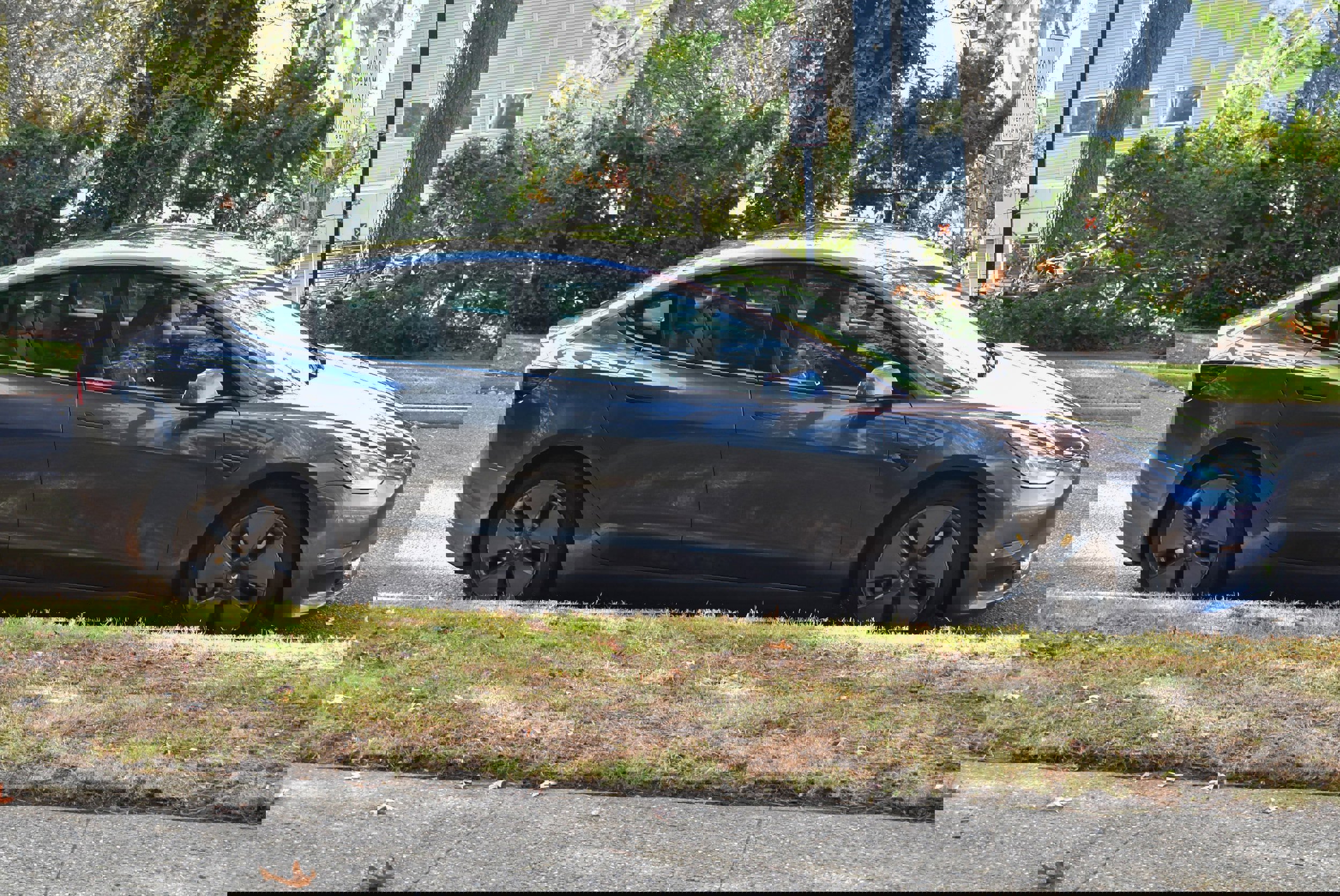 Used 2022 Tesla Model 3 Long Range image 11