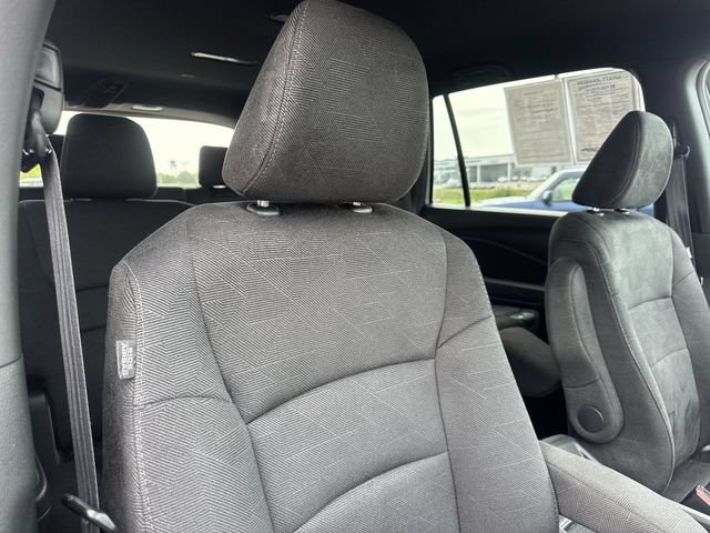 Used 2022 Honda Pilot Sport image 23