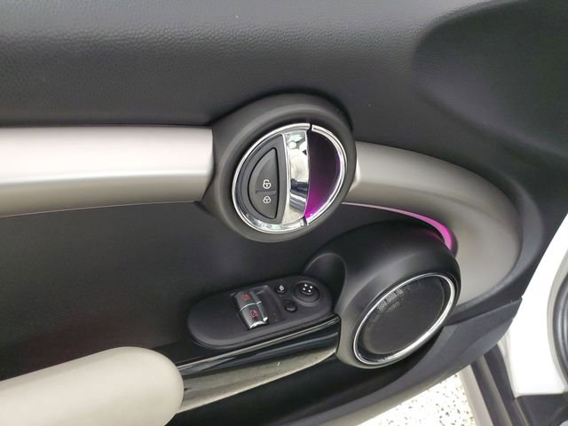 Used 2020 MINI Cooper S image 11