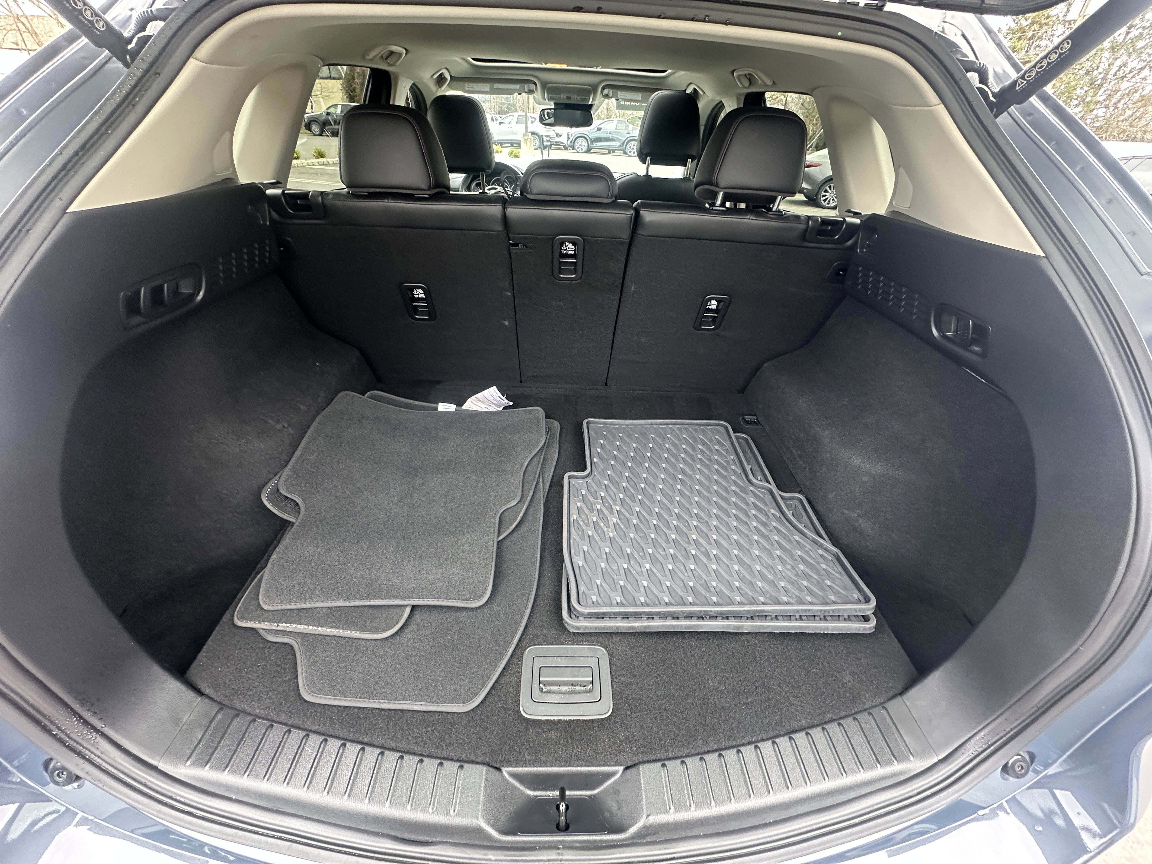 Certified 2023 MAZDA CX-5 Carbon Edition AWD/4WD image 10