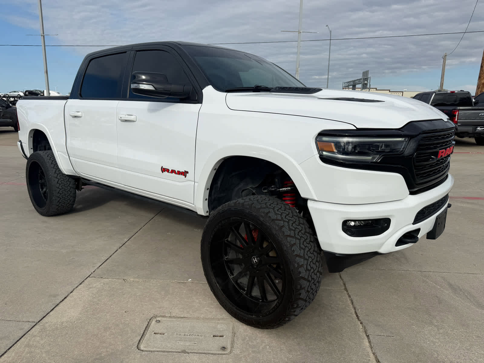 Used 2022 RAM 1500 Limited w/ (RED) Edition image 4