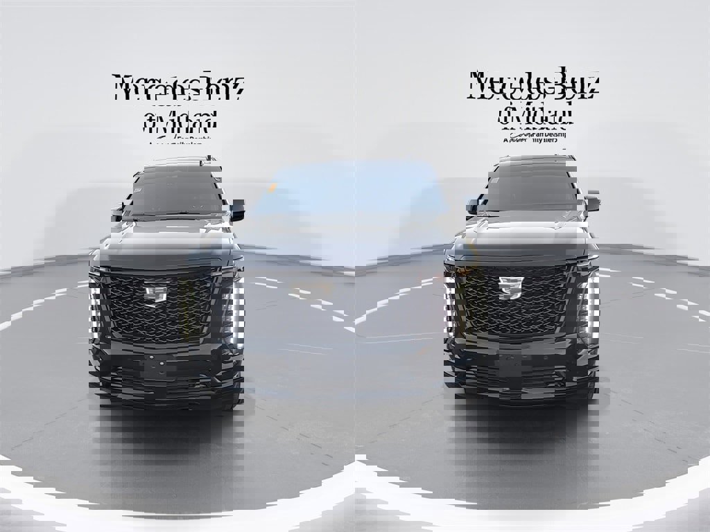 Used 2025 Cadillac Escalade Sport Platinum w/ LPO, ONYX Package image 3