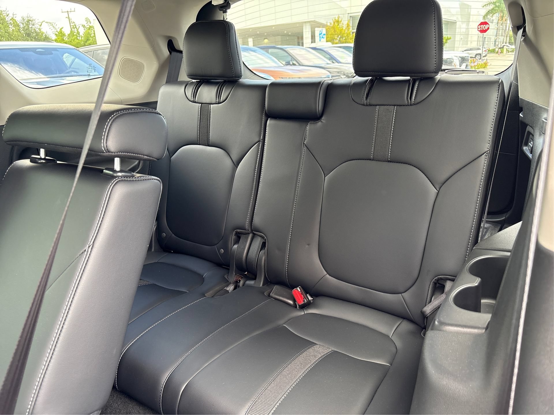Used 2025 Honda Pilot Touring image 11