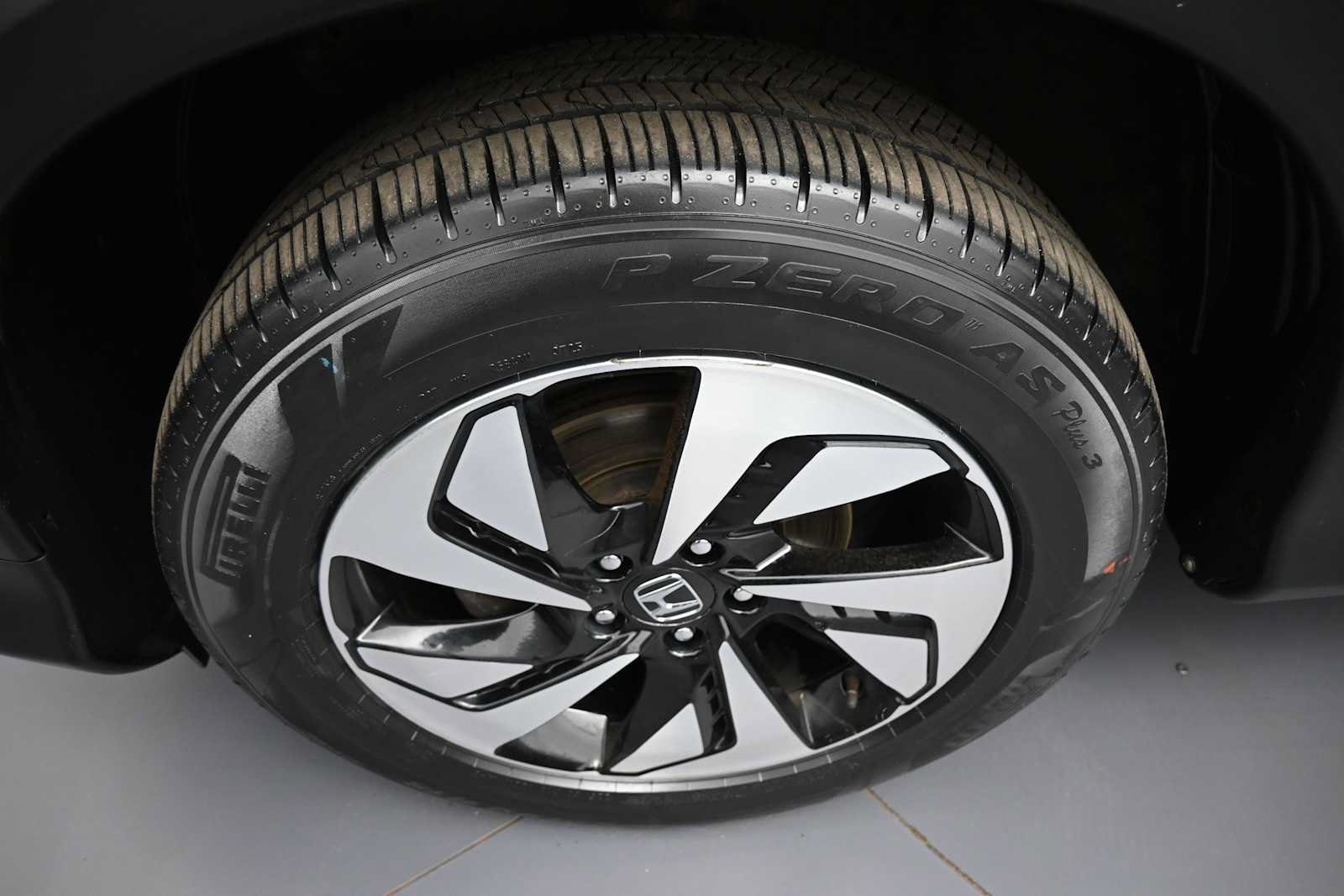Used 2016 Honda CR-V Touring image 13