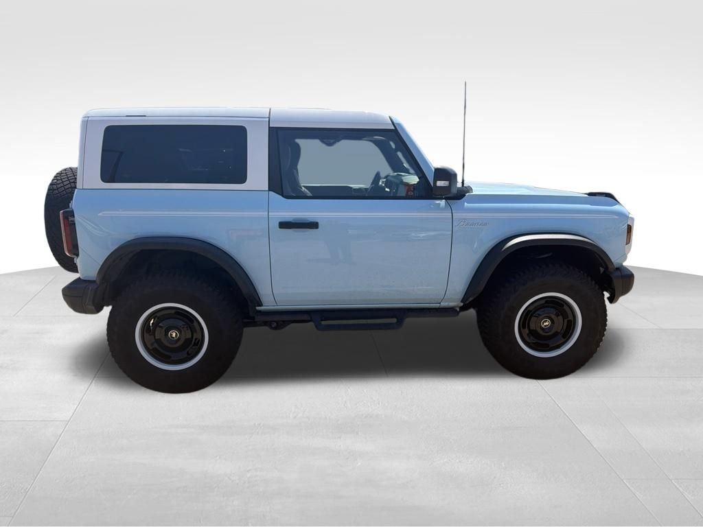 Used 2024 Ford Bronco Heritage Edition AWD/4WD image 3