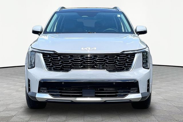 Used 2025 Kia Sorento EX w/ Panoramic Sunroof Package AWD/4WD image 2