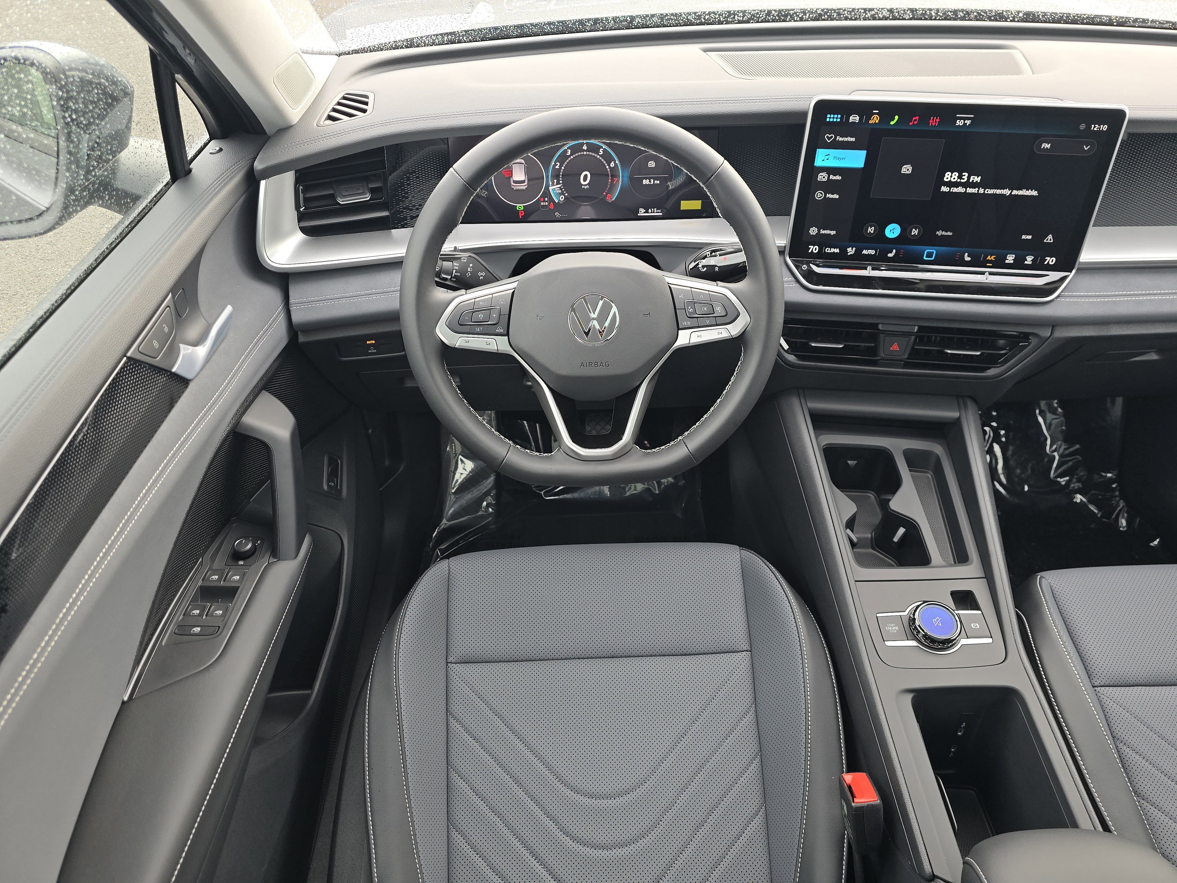 New 2026 Volkswagen Tiguan SE image 19
