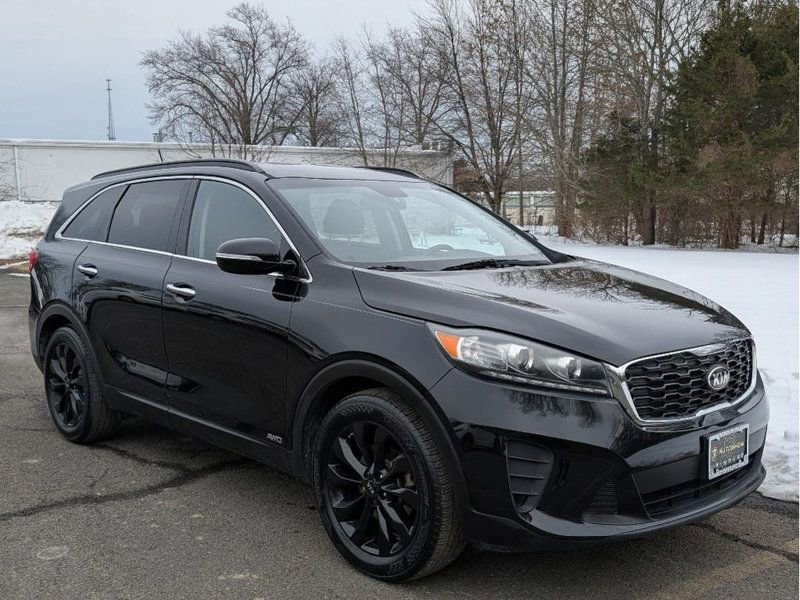 Used 2019 Kia Sorento S image 3