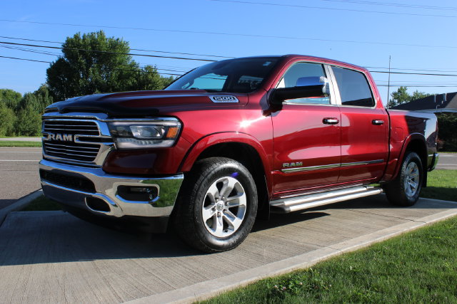 Used 2019 RAM 1500 Laramie AWD/4WD image 9