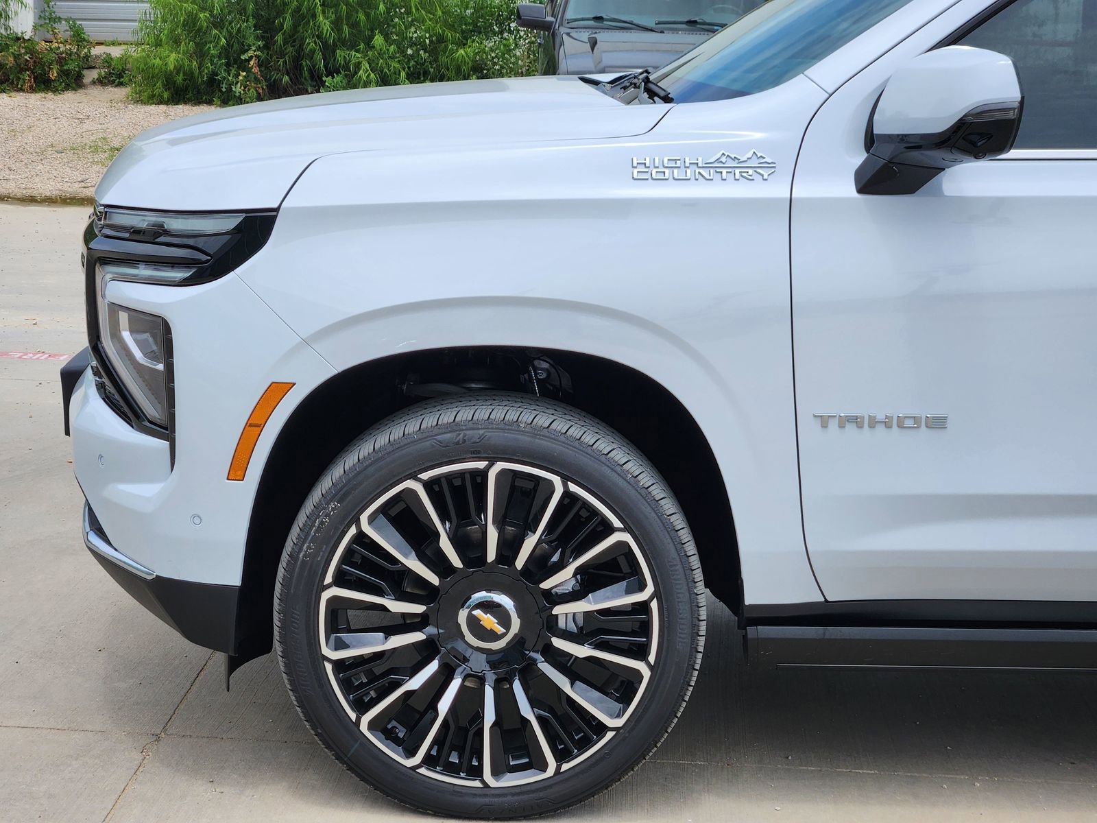 New 2026 Chevrolet Tahoe High Country AWD/4WD image 10