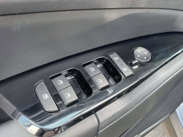 Used 2024 Kia Sportage EX image 10