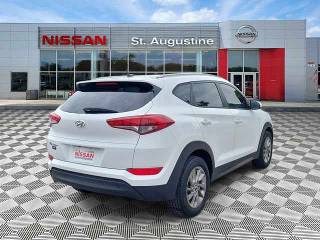 Used 2016 Hyundai Tucson SE w/ Option Group 02 FWD image 2