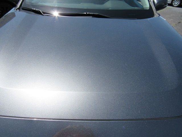 Used 2021 Toyota RAV4 XLE FWD image 5