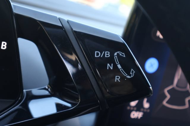 Certified 2023 Volkswagen ID.4 Pro RWD image 27