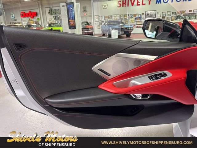 Used 2026 Chevrolet Corvette Stingray Preferred Cpe w/ 2LT RWD image 16