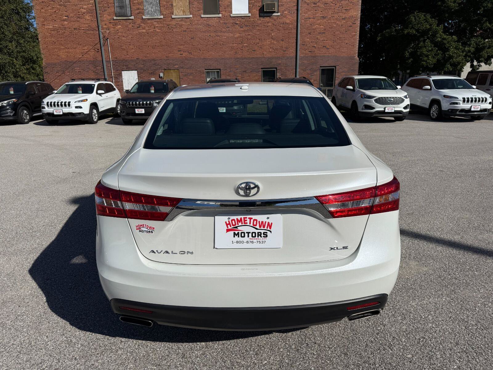 Used 2013 Toyota Avalon XLE Touring FWD image 6