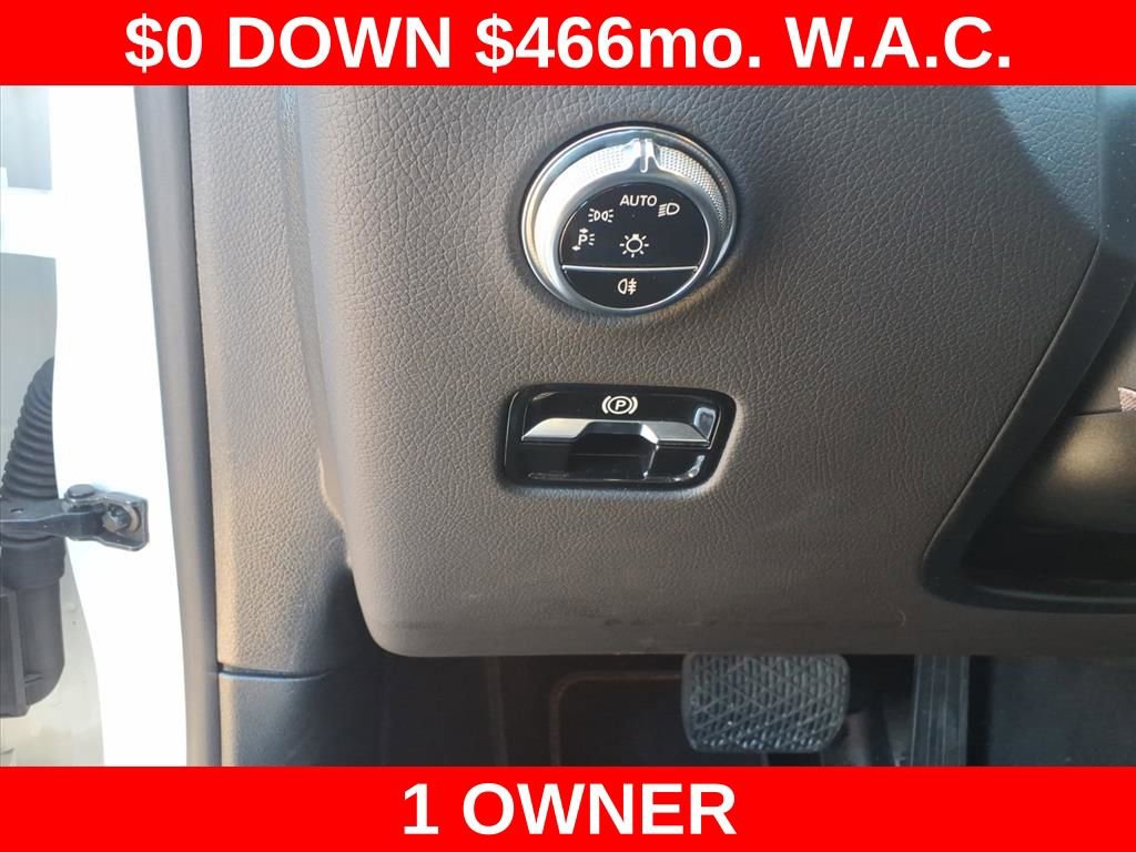 Used 2024 Mercedes-Benz GLC 300 image 10