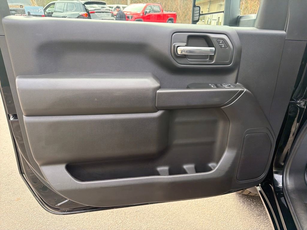 New 2026 GMC Sierra 2500 Pro image 8