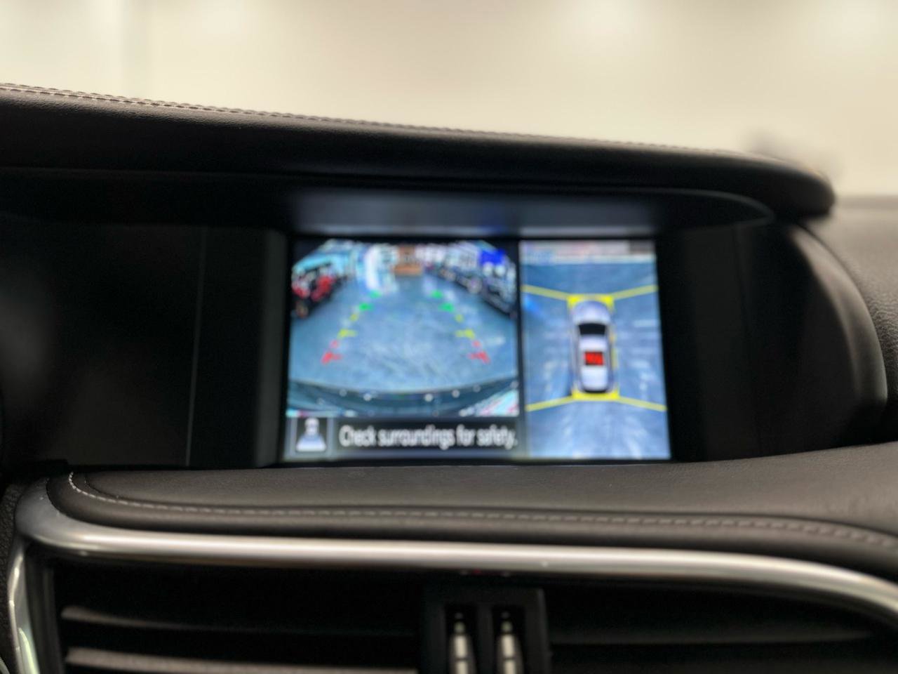 Used 2018 INFINITI QX30 Sport w/ Sport Leather Package image 30