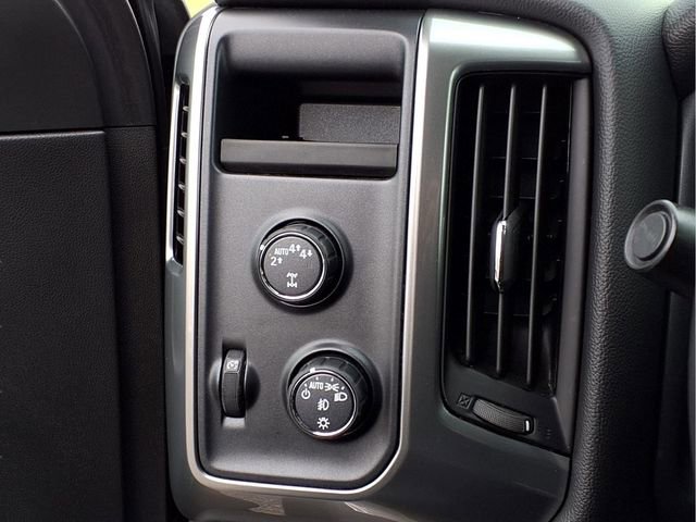 Certified 2017 Chevrolet Silverado 1500 LT w/ LPO, Black Pack AWD/4WD image 13