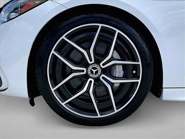 Used 2022 Mercedes-Benz C 300 Sedan image 10