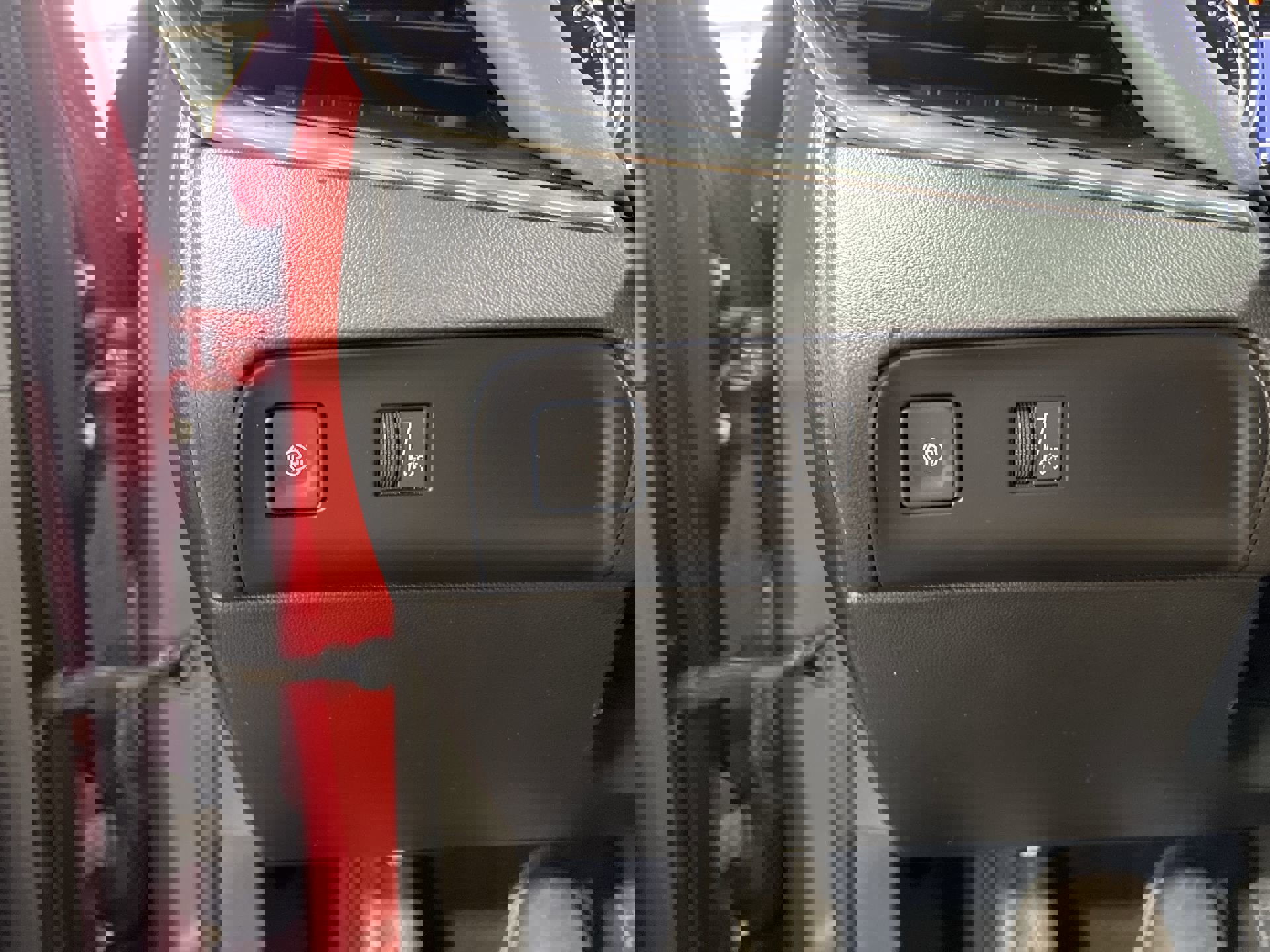 Certified 2023 Buick Enclave Essence w/ Sport Touring Edition image 17