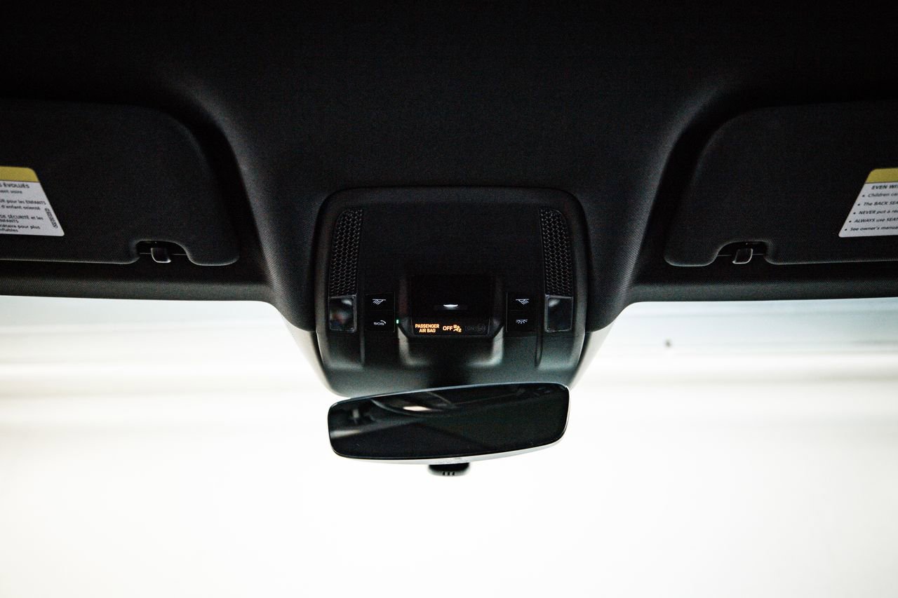 Certified 2024 Porsche Taycan 4S AWD/4WD image 19