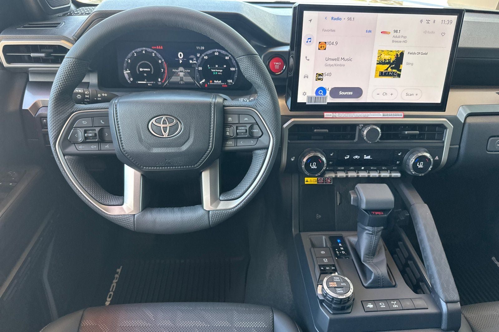 New 2026 Toyota Tacoma TRD Off-Road w/ TRD Off Road Premium Package AWD/4WD image 17