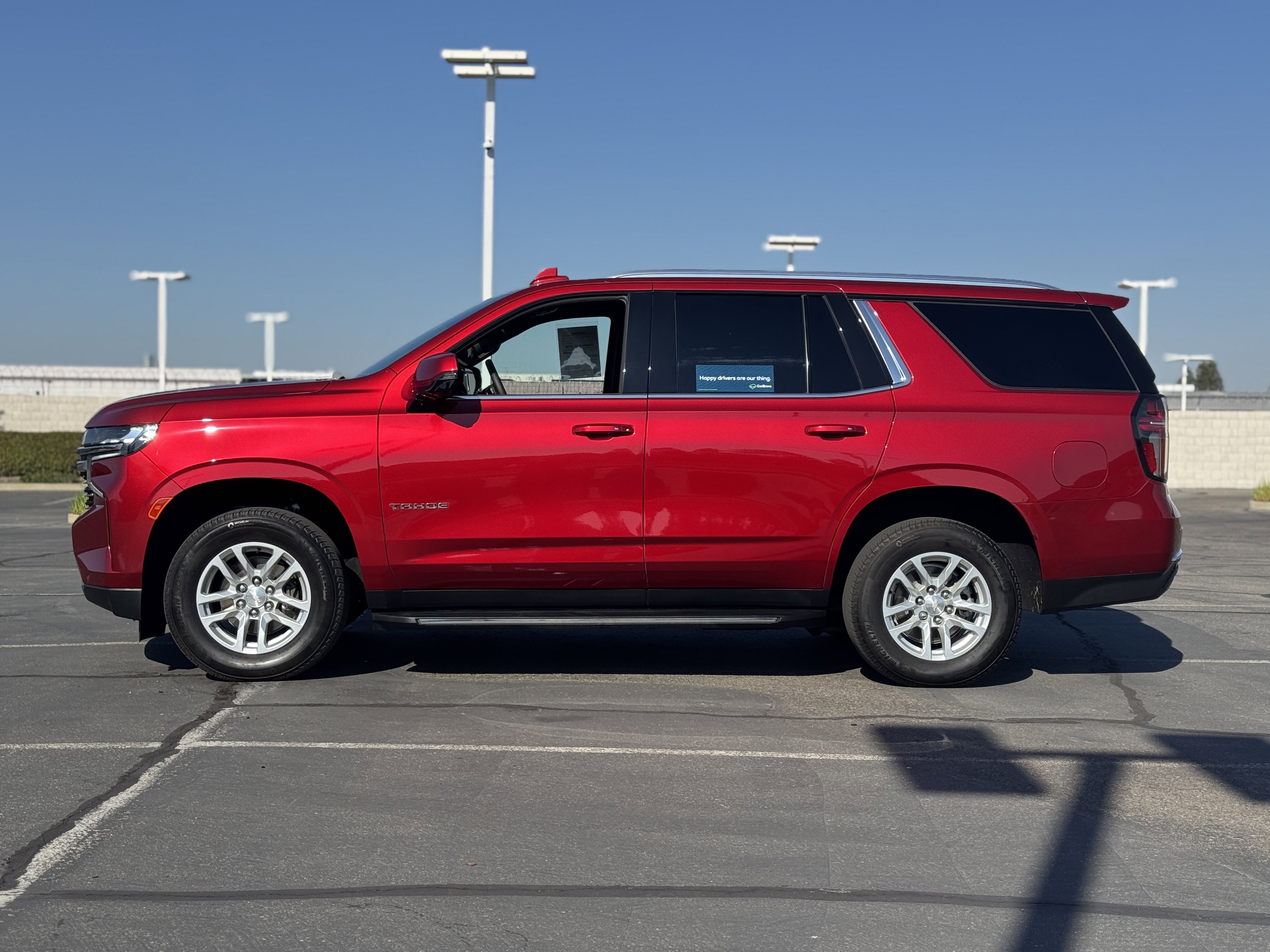 Used 2024 Chevrolet Tahoe LT w/ Luxury Package image 4