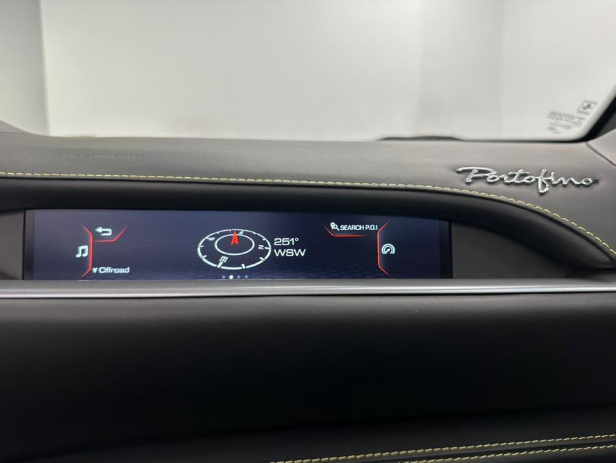 Used 2019 Ferrari Portofino RWD image 86