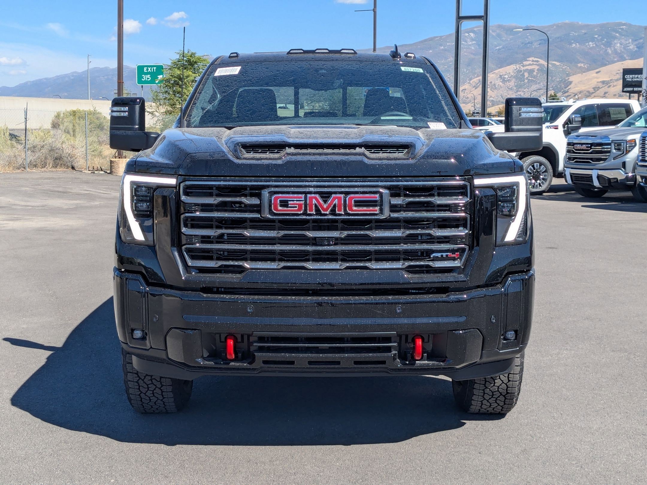 New 2026 GMC Sierra 3500 AT4 w/ AT4 Premium Plus Package image 9