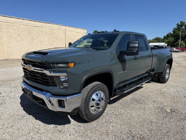 New 2026 Chevrolet Silverado 3500 LT w/ All Star Edition