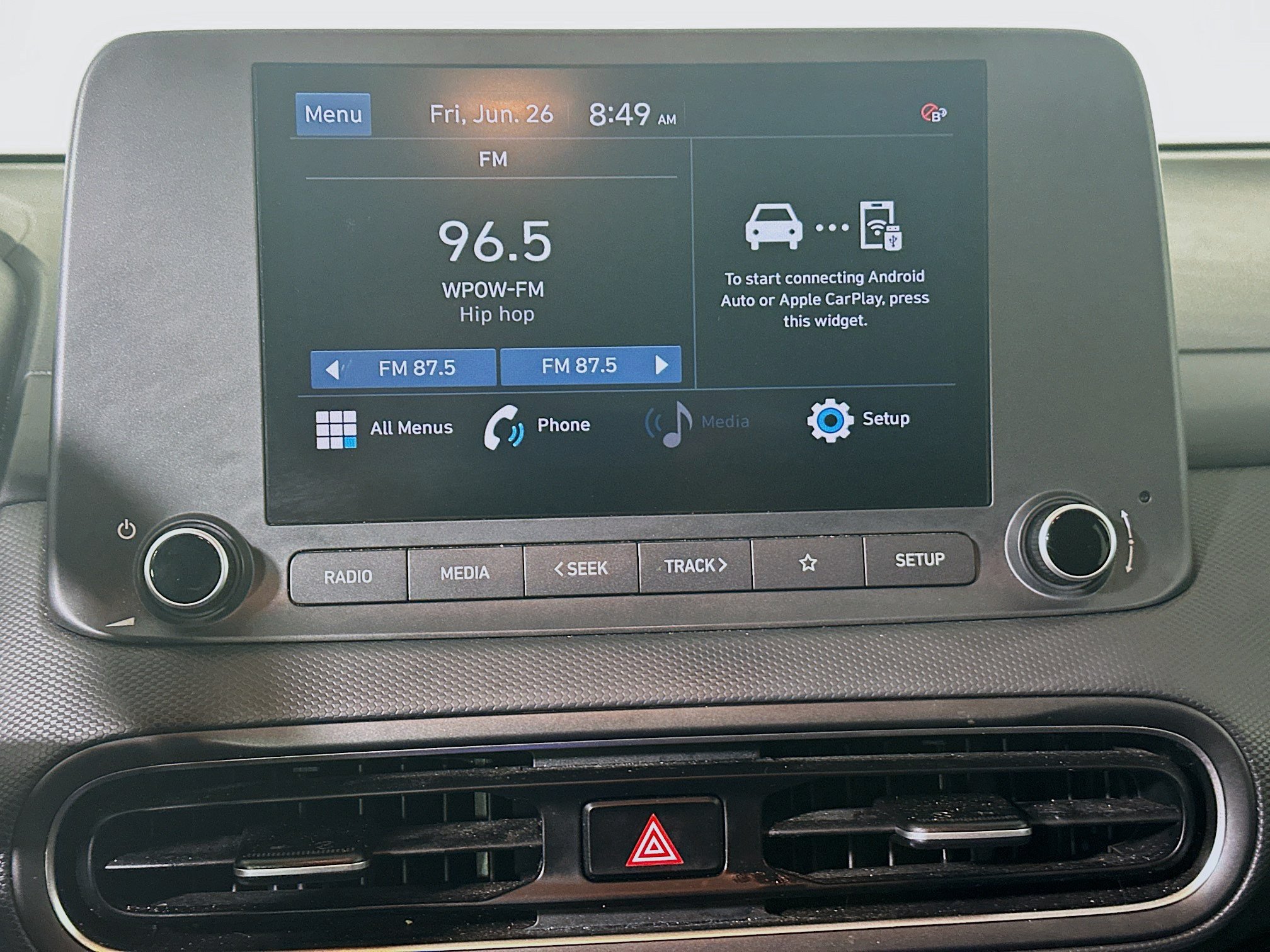 Used 2023 Hyundai Kona SEL FWD image 24